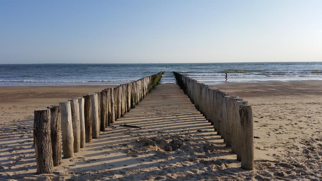 Zeewind Bed By The Sea Apartment Westkapelle Bagian luar foto